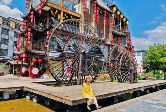 凤凰古城两日游一大一小999