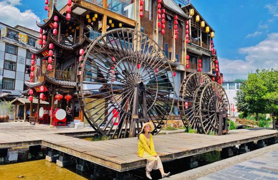 凤凰古城两日游一大一小999